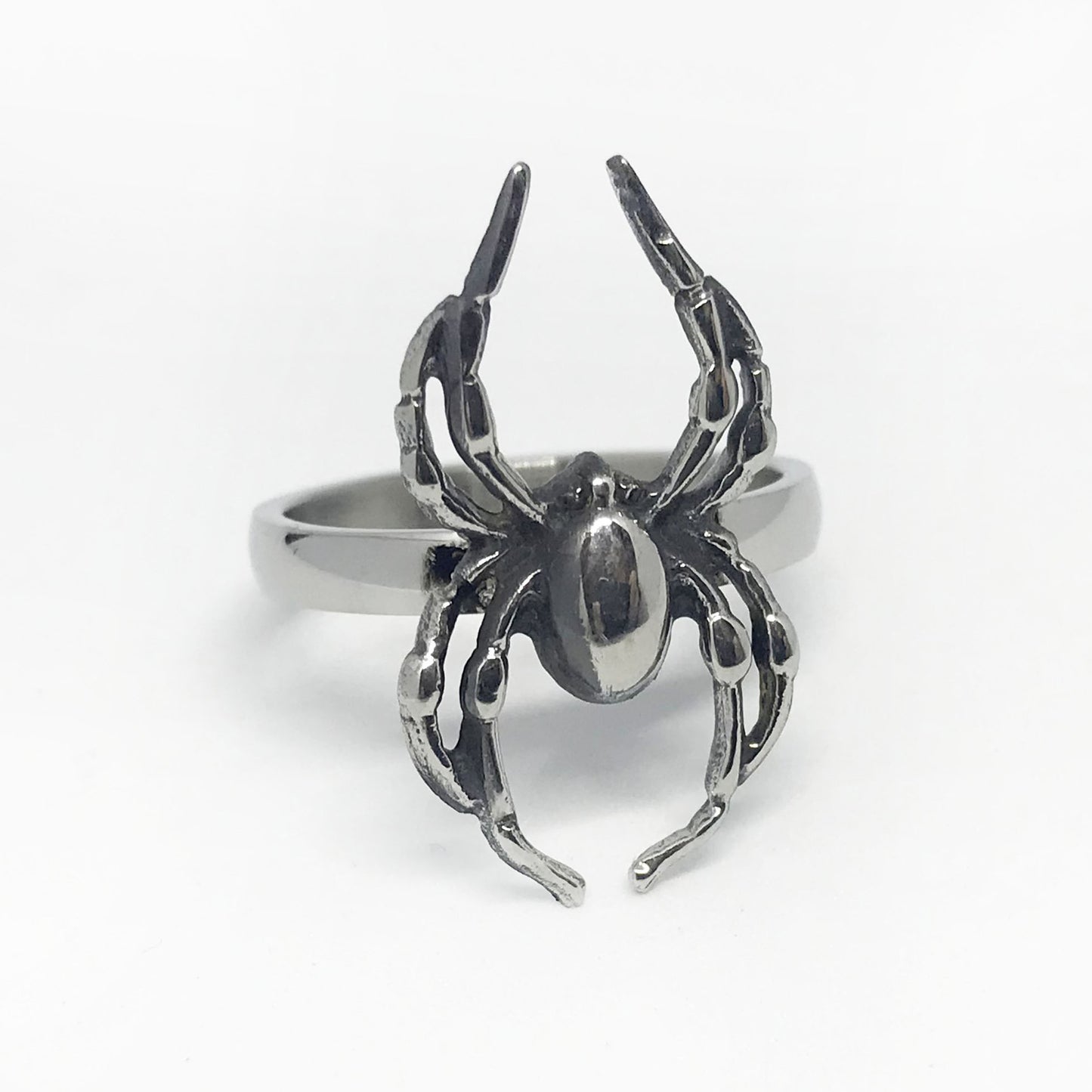 MYSTICUM LUNA Orb Weaver Spider Ring